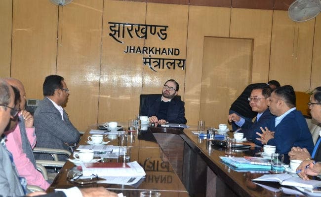 मुख्‍य सचिव ने बिजली विभाग के अधिकारियों को दिया निर्देश, रांची में तुरंत निर्बाध बिजली सुनिश्चित करें