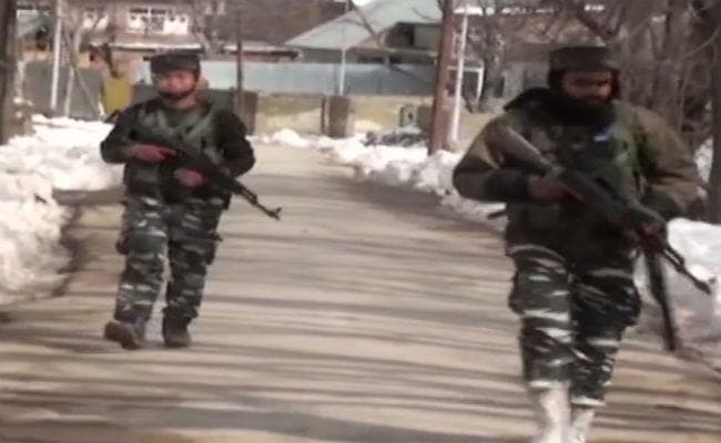 जम्मू-कश्मीर: मिली बड़ी सफलता, शोपियां में हिज्बुल मुजाहिदीन के तीन आतंकी ढेर