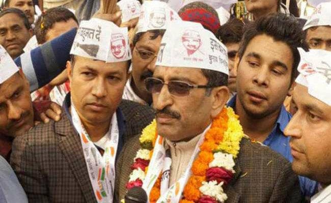 Delhi Election 2020: जानें, छतरपुर के AAP विधायक करतार सिंह तंवर के बारे में...