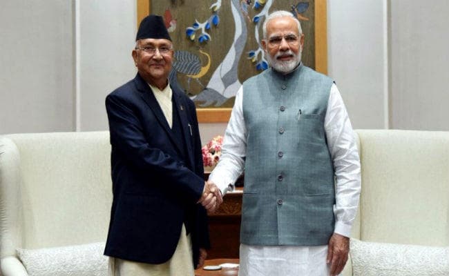 प्रधानमंत्री मोदी और नेपाली प्रधानमंत्री ने जोगबनी-विराटनगर निगरानी चौक का उद्घाटन किया
