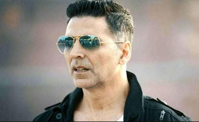 कोरोना से जंग में आगे आये बॉलीवुड के सितारे, साउथ स्टार्स ने भी खोली तिजोरी