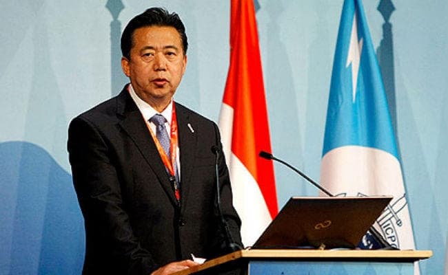 इंटरपोल के पूर्व प्रमुख को रिश्वत लेने के जुर्म में 13 साल कैद की सजा