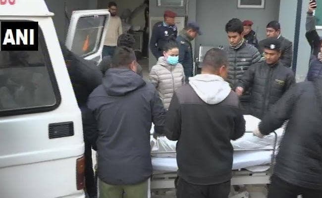 नेपाल के सिमरभंज्यांग में एवरेस्ट पनोरमा रिसोर्ट में दम घुटने से आठ भारतीय पर्यटकों की मौत