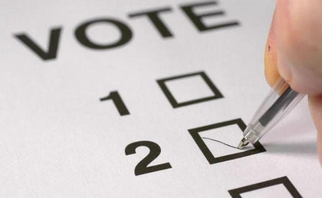 राज्य सरकार ने चुनाव आयोग से कहा बैलेट से होगा नगर निकाय का चुनाव