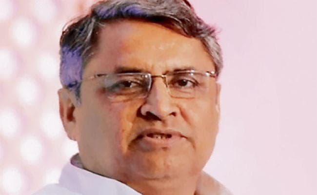 दरभंगा : इल्म हासिल करना जरूरी: विजय चौधरी