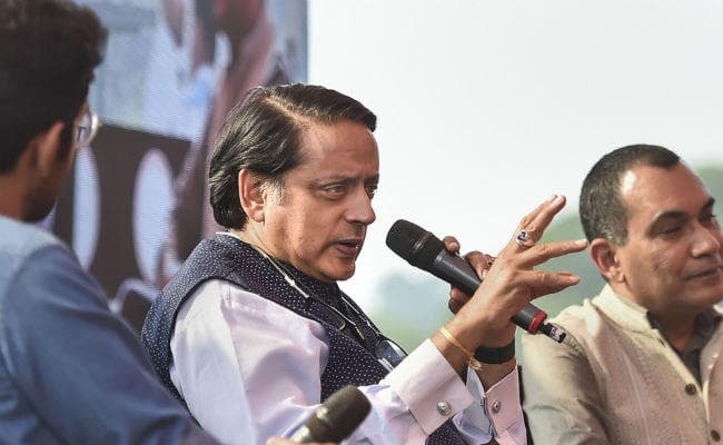 शशि थरूर ने कहा- CAA के खिलाफ प्रस्ताव ‘राजनीतिक कदम'', राज्य सरकार मानने के लिए बाध्य