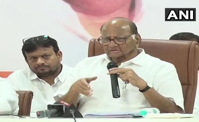 अल्पसंख्यक शिवसेना के खिलाफ नहीं, भाजपा को सत्ता से बाहर चाहते थे : पवार