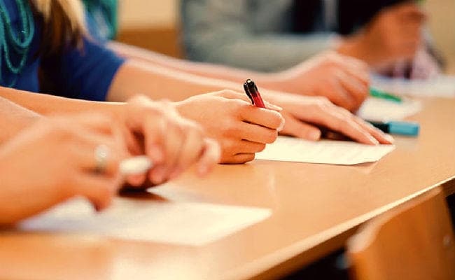 पीढ़ियों को गढ़ेंगे प्रस्तावित कदाचारमुक्त विशाल परीक्षा केंद्र