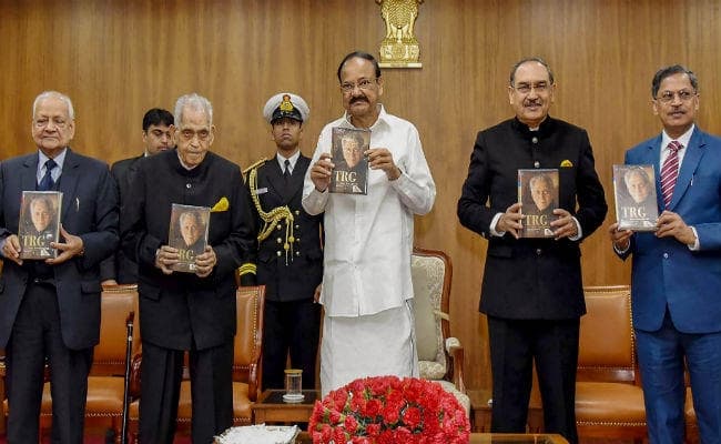 CAA के खिलाफ यूरोपीय संसद में प्रस्ताव, बोले वेंकैया- भारत के आंतरिक मामलों में बाहरी हस्तक्षेप की कोई गुंजाइश नहीं