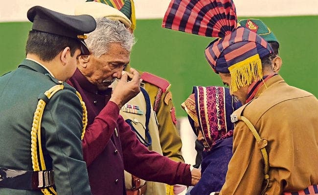 71 वें गणतंत्र दिवस समारोह में राज्यपाल ने कहा- भ्रष्टाचार के खिलाफ जीरो टॉलरेंस