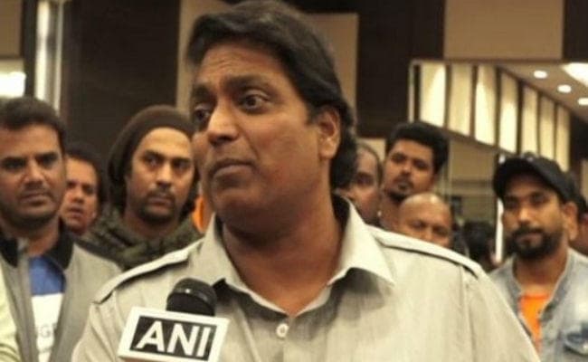 गणेश आचार्य के खिलाफ महिला ने दर्ज कराई शिकायत, जबरदस्‍ती अश्‍लील वीडियो दिखाने का लगाया आरोप