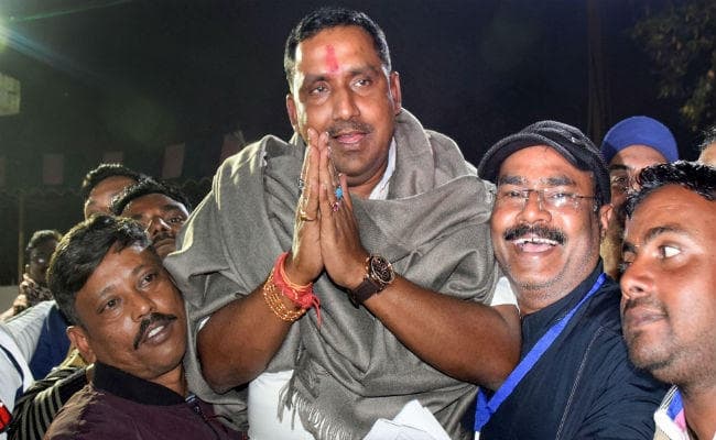 कांग्रेस विधायक बन्ना गुप्ता: चाय-सिंघारा बेचने वाले का बेटा बना हेमंत सरकार में मंत्री