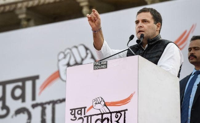 PM मोदी को राहुल की चुनौती- किसी विवि में जाकर वहां के युवाओं के सवालों का सामना करें