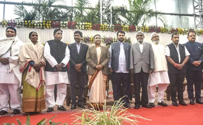 Jharkhand : हेमंत मंत्रिमंडल का विस्तार, JMM के 5 और कांग्रेस के 2 विधायक बनें मंत्री