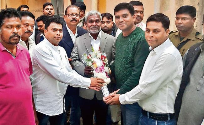 सरायकेला : छह बार विधायक बने चंपई को तीसरी बार मिला मंत्री पद