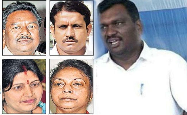 रघुवर सरकार के पांच पूर्व मंत्रियों पर आय से अधिक संपत्ति अर्जित करने का आरोप, पीआइएल दायर