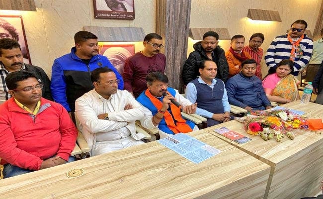 पुरुलिया में विजयवर्गीय पर FIR दर्ज, बोले - हम डरने वाले नहीं