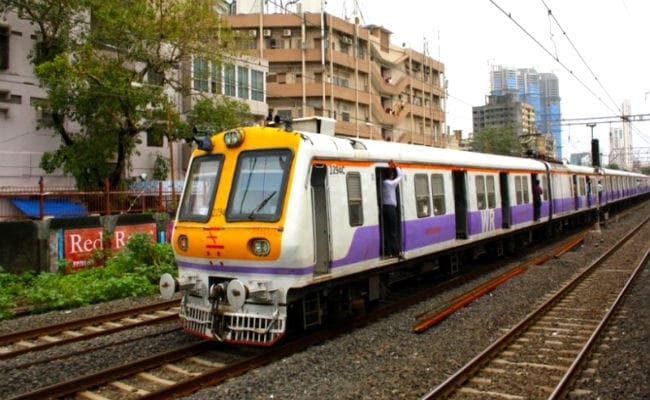 पश्चिमी रेलवे (भोपाल रीजन) ने इन पदों पर निकाली भर्ती, उम्मीदवार ऐसे करें आवेदन