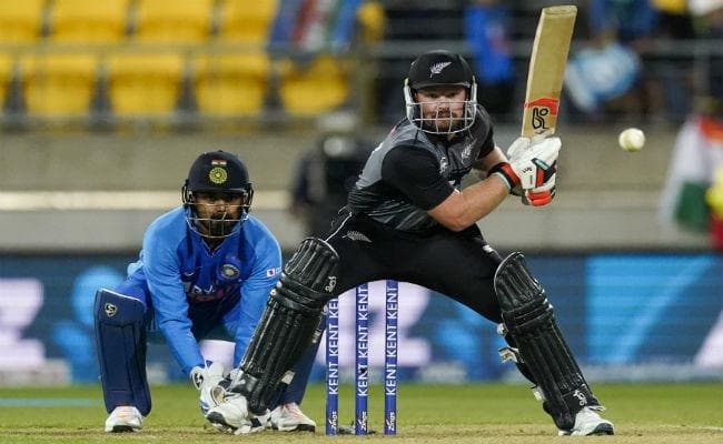 न्यूजीलैंड का सुपर ओवर में खराब रिकॉर्ड बरकरार, वर्ल्‍ड कप में हाथ से निकल गयी थी ट्रॉफी