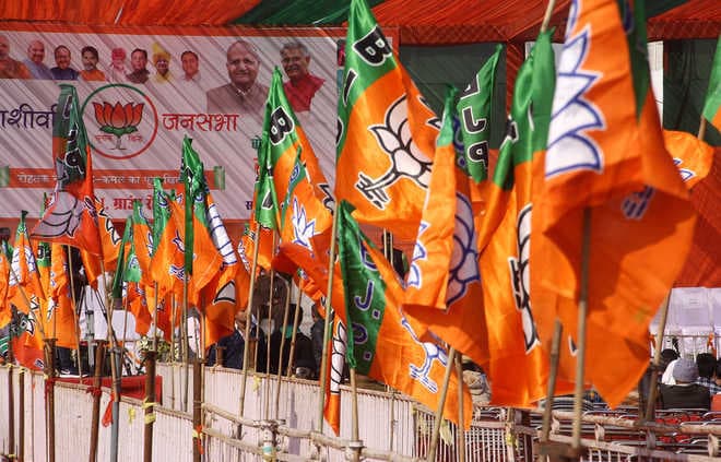 UP Chunav 2022: बस्ती की सभी पांच सीटों पर 2017 में बीजेपी ने खिलाया 'कमल', इस बार मिलेगी कड़ी चुनौती?