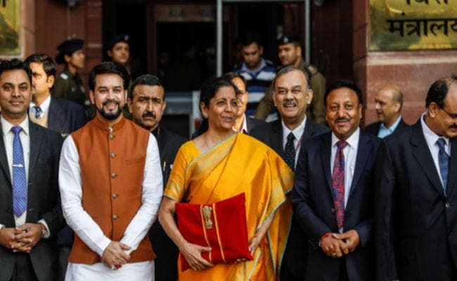 UnionBudget2020: दशक के पहले आम बजट में शिक्षा और युवाओं को क्या मिला, यहां जानिए