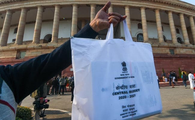 सीतारमण के बजट में उदारीकरण को आगे बढ़ाने, लोगों के जीवन को सरल बनाने पर जोर