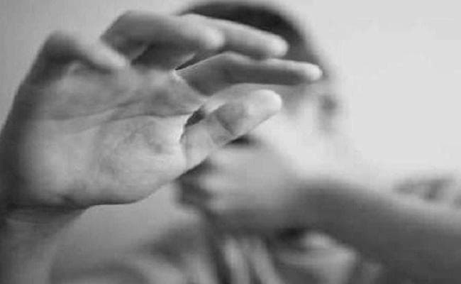 किशोर के साथ अप्राकृतिक यौनाचार, आरोपित युवक की तलाश में जुटी पुलिस