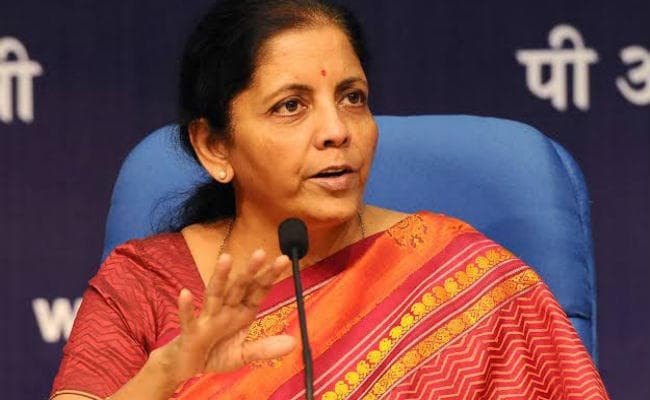 NRI की विदेश में हुई कमाई पर भारत में टैक्‍स लगाने की कोई मंशा नहीं : वित्त मंत्री