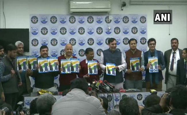 ''आप'' का घोषणा पत्र: केजरीवाल के पिटारे की 10 बड़ी बातें, भोजपुरी के लिए खास प्लान