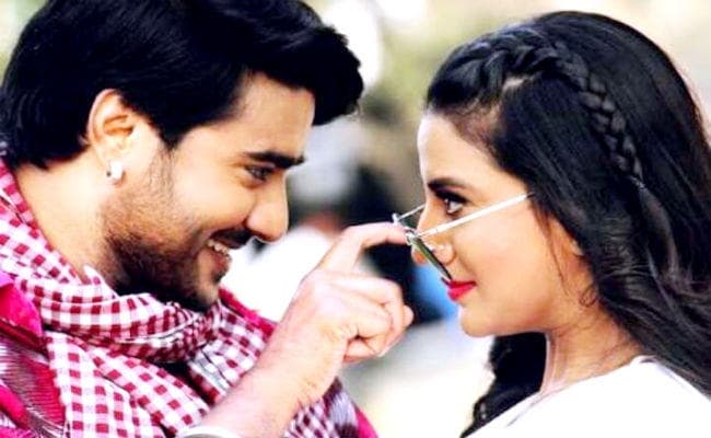 सात फरवरी को रिलीज होगी अक्षरा सिंह और प्रदीप पांडेय अभिनीत भोजपुरी फिल्म ''लैला मजनू''