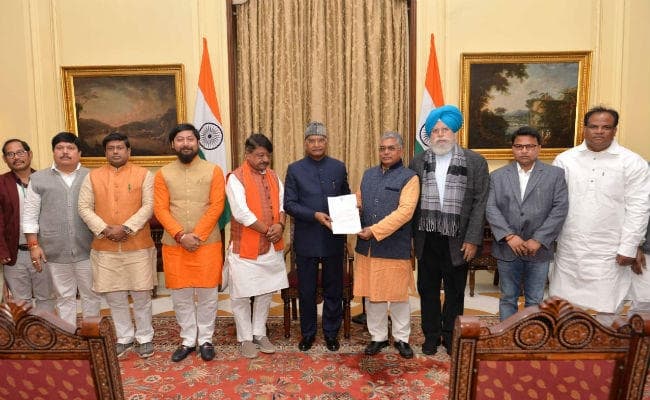 बंगाल की बिगड़ी कानून व्यवस्था पर बंगाल भाजपा ने लगायी राष्ट्रपति से गुहार