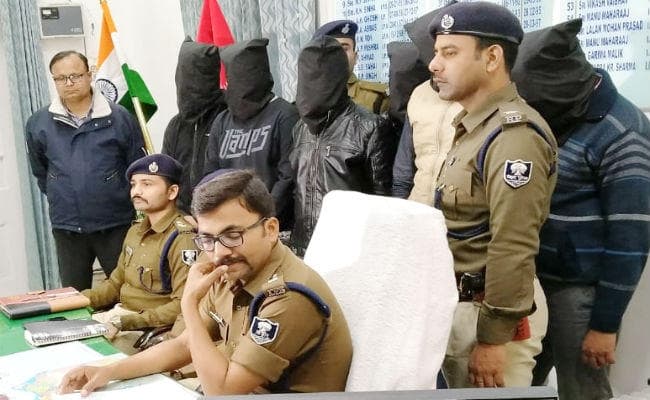 भाभी से अवैध संबंध में भाई ने करायी प्रोफेसर की हत्या, आपत्तिजनक स्थिति में पत्नी और भाई को देख चुके थे प्रोफेसर