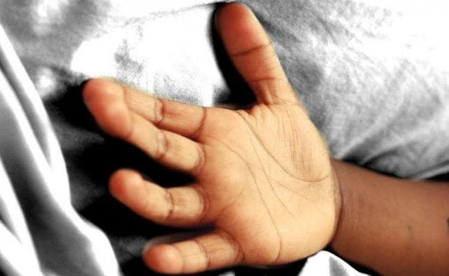 बच्ची की हत्या : राज्य से मांगा हलफनामा