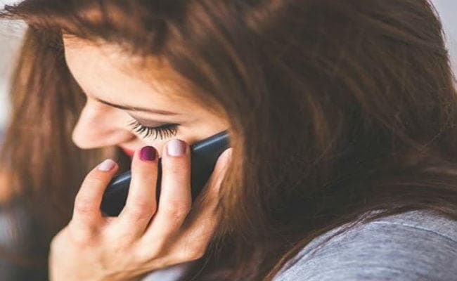 गर्लफ्रेंड की आस में गंवाते रहे लाखों, अंत तक नहीं मिली कोई