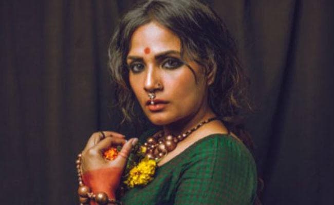 ऋचा चड्ढा की नयी फिल्म का लुक रिलीज