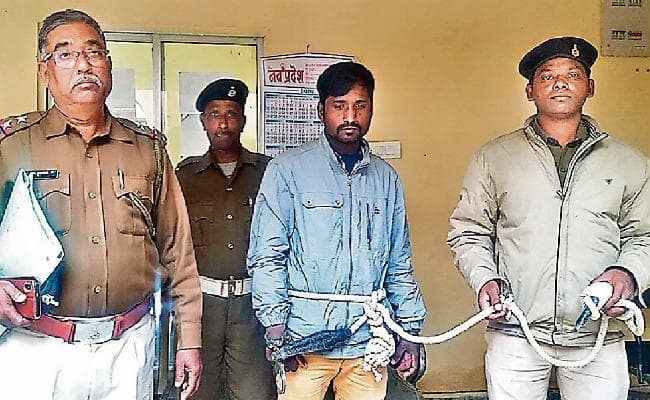 रांची : मां-बेटी की हत्या कर टंकी में डाल दिया था शव, गिरफ्तार