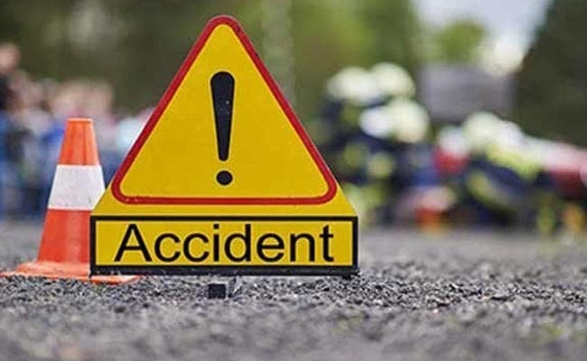 रांची में सुबह-सुबह ट्रक और बोलेरो की टक्कर, एक की मौत, 6 घायल