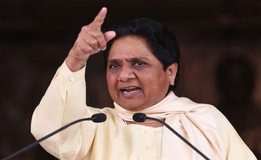 Delhi Election 2020: बसपा प्रत्याशी पर लाठी-डंडों से हमला, मायावती ने किया ये ट्वीट