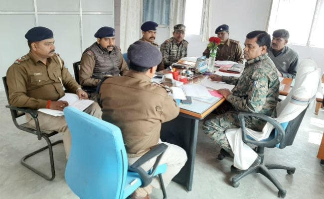 पुलिस प्रशासन की बैठक, अवैध कारोबार पर लगेगी रोक, नो इंट्री का सख्‍ती से होगा पालन
