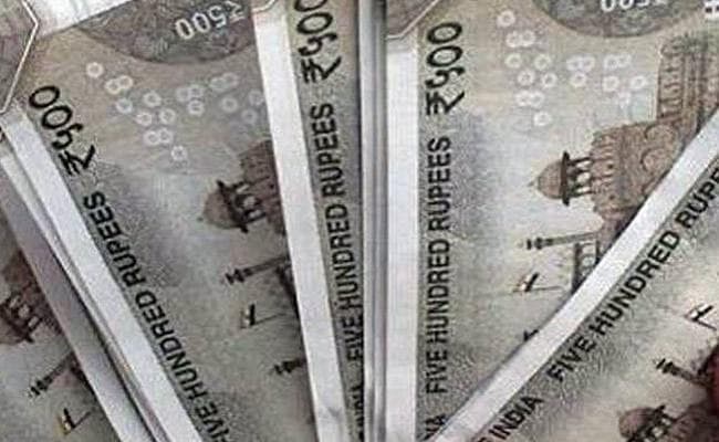 बिहार : बेतिया में बीडीओ के वाहन से 7 लाख रुपये बरामद