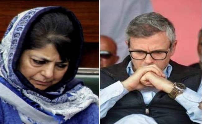जम्मू-कश्मीर: महबूबा- उमर के खिलाफ हिरासत के अंतिम दिन PSA के तहत मामला दर्ज, भड़का विपक्ष