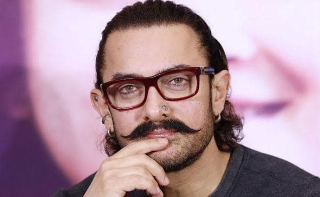 आमिर खान ने की "शिकारा" की तारीफ, कहा- ऐसी कहानी जो बयां की जानी चाहिए