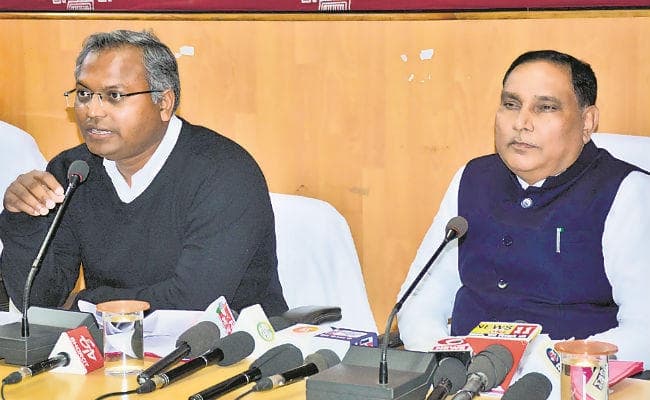 विकास की रफ्तार में बिहार एक बार फिर देश से आगे, इधर कर्ज देने का गिर रहा बैंकों का ग्राफ