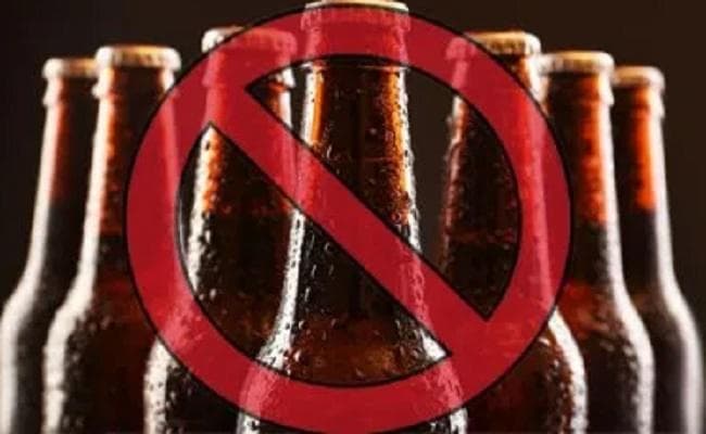 राजधानी पटना में शराब पार्टी करते दो ASI समेत तीन पुलिसकर्मी गिरफ्तार