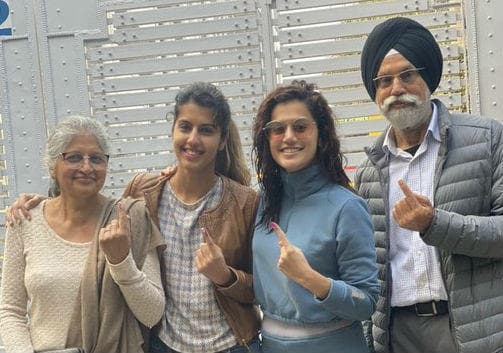 Delhi Polls 2020: तापसी ने वोट डालने को लेकर सोशल मीडिया पर ट्रोल को दिया करारा जवाब