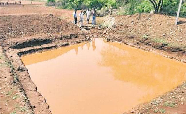 भूमि संरक्षण : करीब एक हजार टैंक का हो पाया है निर्माण, गड़बड़ी की हुई पुष्टि, परकुलेशन टैंक का काम रोकने का आदेश