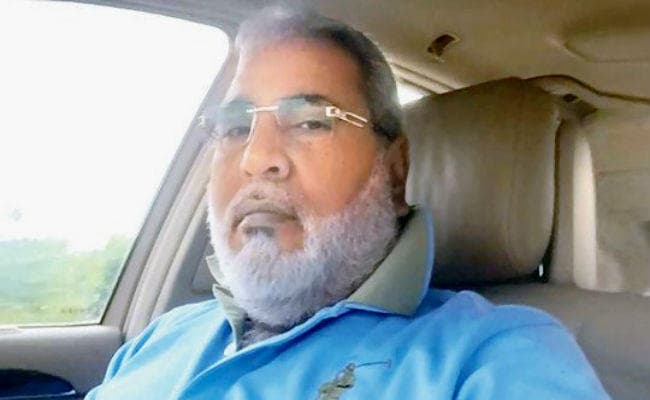 जबरन वसूली के आरोप में अंडरवर्ल्ड डॉन दाऊद का पूर्व सहयोगी तारिक परवीन गिरफ्तार