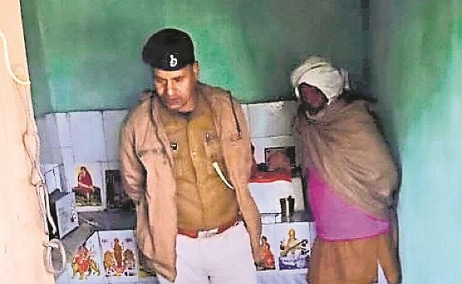 हाजीपुर में मठ से दो सौ वर्ष पुरानी मूर्ति चोरी