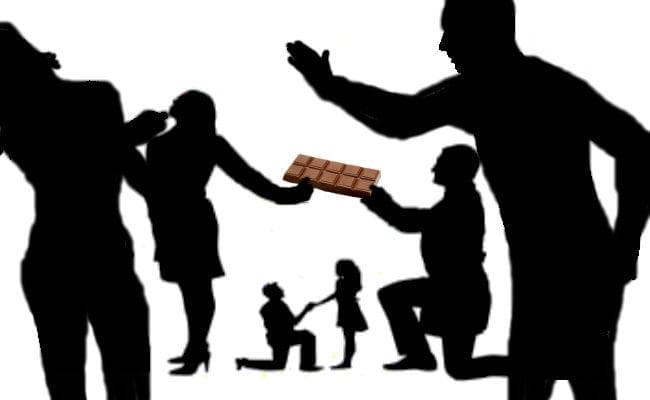 प्रोपोज डे पर किया प्रोपोज, चॉकलेट डे पर खिलाया चॉकलेट, उसके बाद प्रेमिका को जड़ा थप्पड़, फिर...