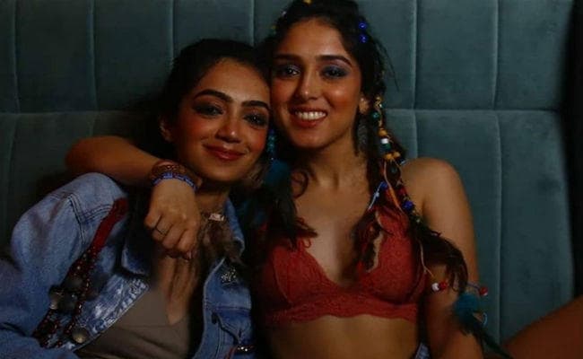 PHOTOS : आमिर खान की बेटी इरा का अतरंगी फोटोशूट